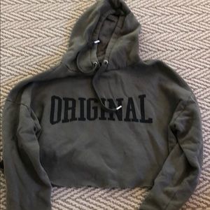 cropped hoodie